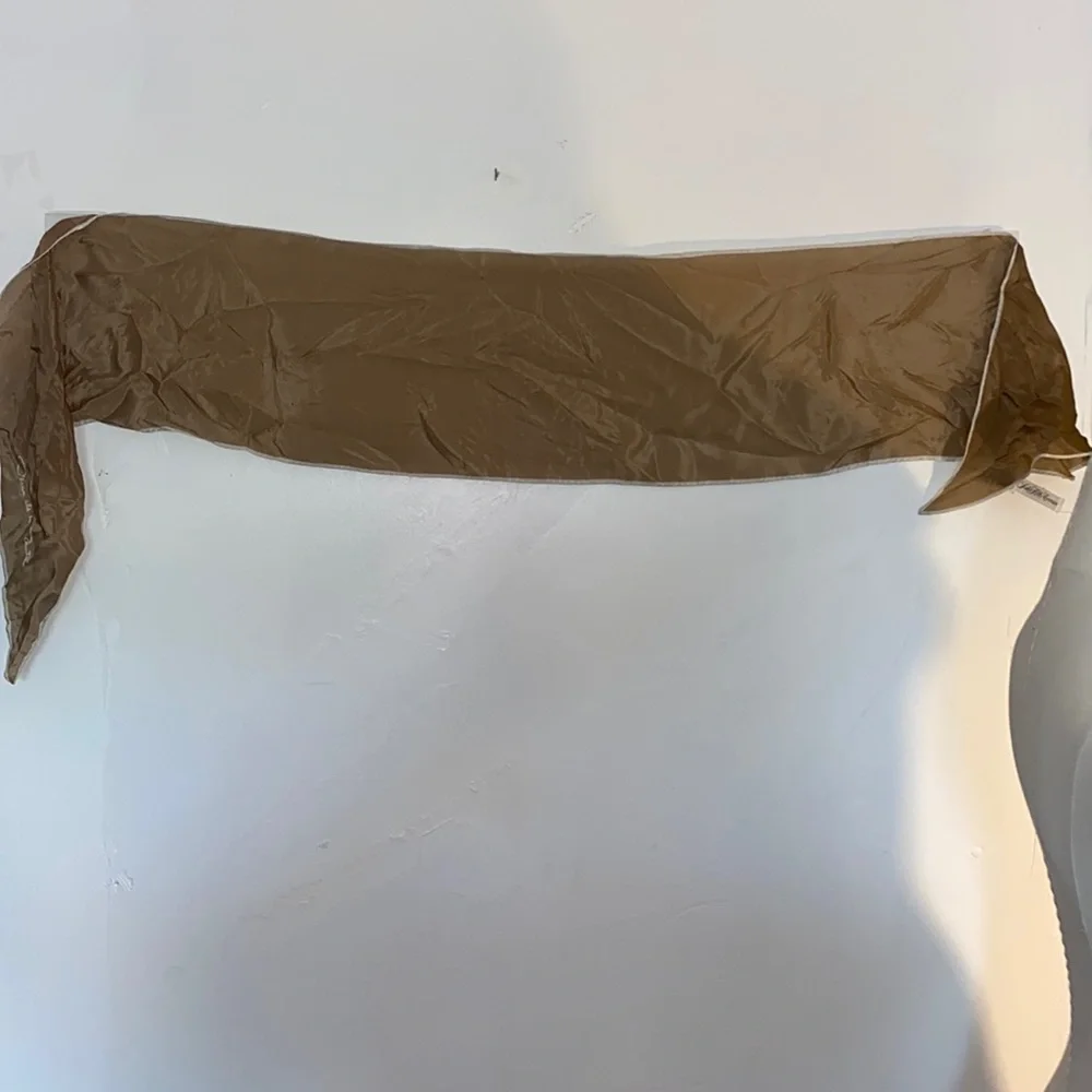 Vintage silk scarf - Picture 1 of 5